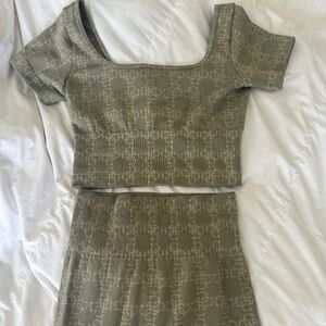 GUESS? Logomania Sage Green Ribbed Active Set Size XS
